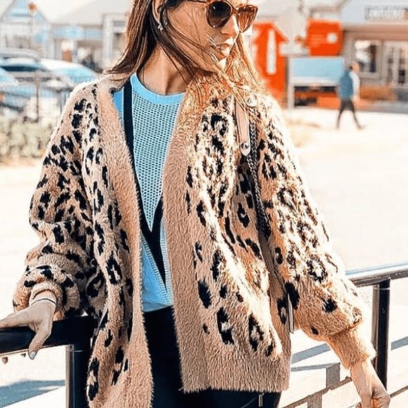 Leopard Print Open Front Cardigan - Picture 4 of 4